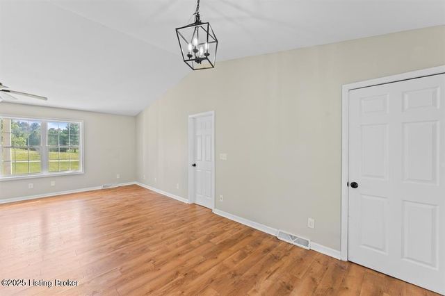 469 Papa Ct, Brownsville, KY 42210