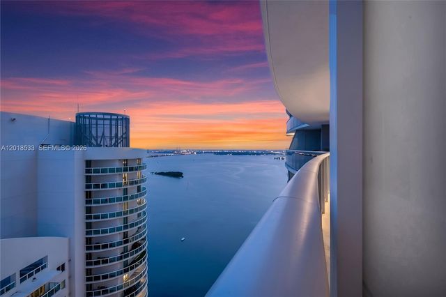 488 NE 18th St 4005, Miami, FL 33132