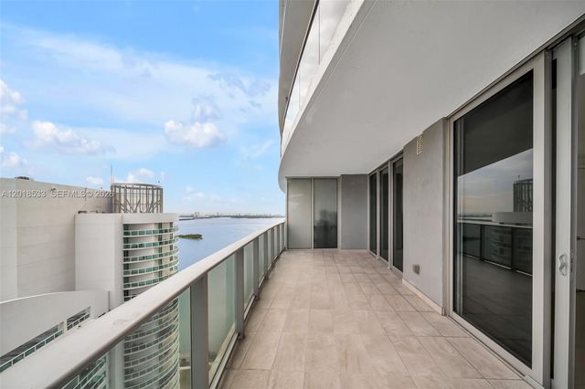 488 NE 18th St 4005, Miami, FL 33132