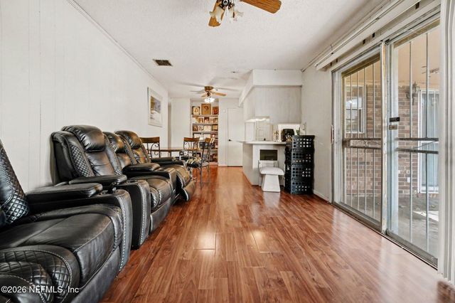 1030 MONTEGO BAY Drive S, Jacksonville, FL 32218