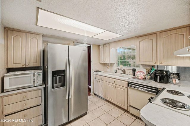 1030 MONTEGO BAY Drive S, Jacksonville, FL 32218