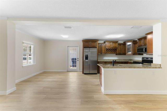 4727 W BAY VISTA AVENUE, Tampa, FL 33611