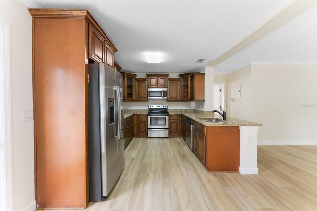 4727 W BAY VISTA AVENUE, Tampa, FL 33611
