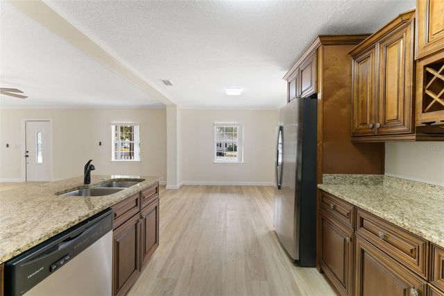 4727 W BAY VISTA AVENUE, Tampa, FL 33611