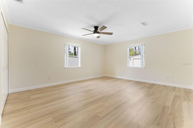4727 W BAY VISTA AVENUE, Tampa, FL 33611