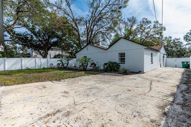 4727 W BAY VISTA AVENUE, Tampa, FL 33611