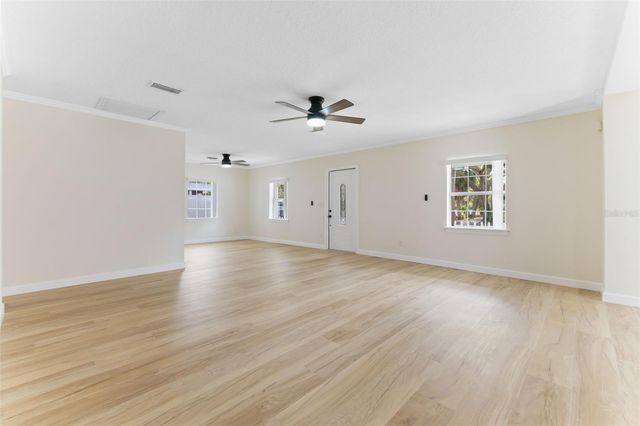 4727 W BAY VISTA AVENUE, Tampa, FL 33611
