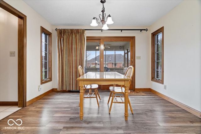 1752 Thistle Court, Avon, IN 46123