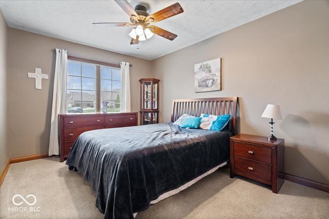 1752 Thistle Court, Avon, IN 46123