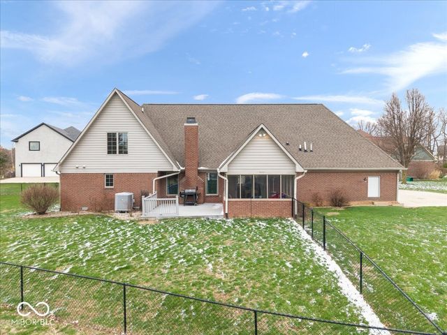 1752 Thistle Court, Avon, IN 46123