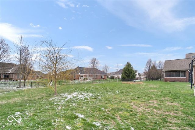 1752 Thistle Court, Avon, IN 46123