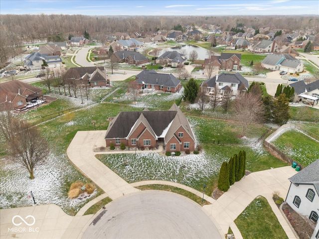 1752 Thistle Court, Avon, IN 46123