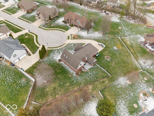 1752 Thistle Court, Avon, IN 46123