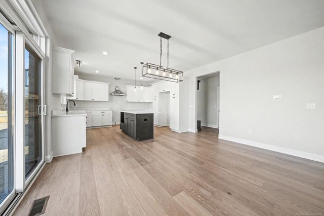 14635 Glenshire Drive, Sterling Heights, MI 48312