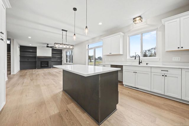 14635 Glenshire Drive, Sterling Heights, MI 48312