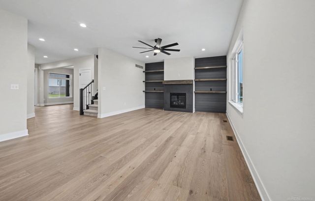 14635 Glenshire Drive, Sterling Heights, MI 48312