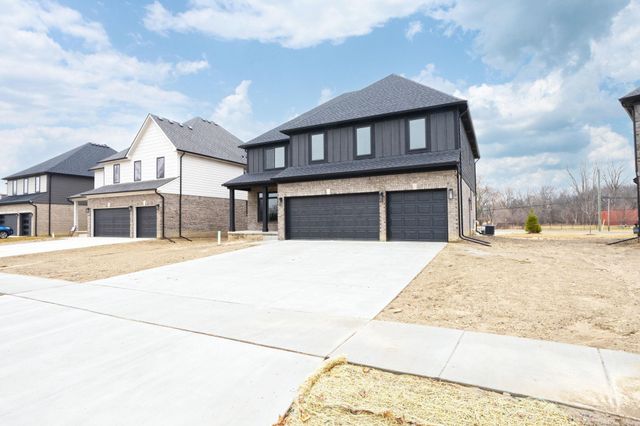 14635 Glenshire Drive, Sterling Heights, MI 48312