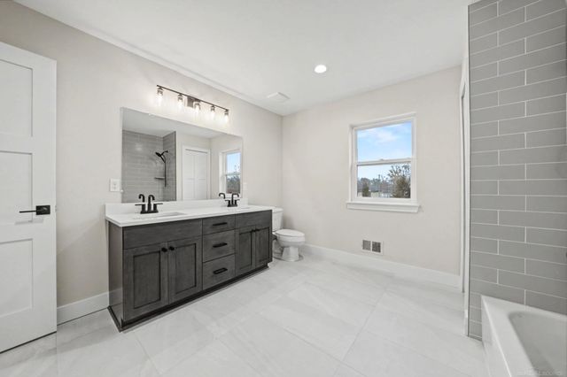 14635 Glenshire Drive, Sterling Heights, MI 48312