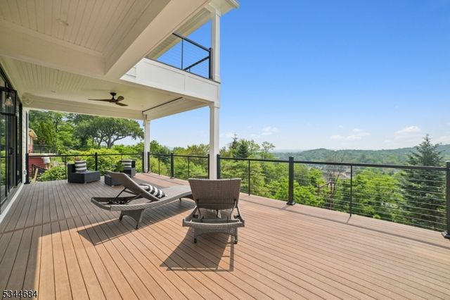 23 Argyle Ct, Summit City, NJ 07901