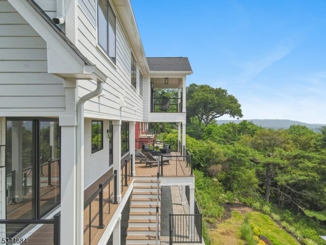 23 Argyle Ct, Summit City, NJ 07901