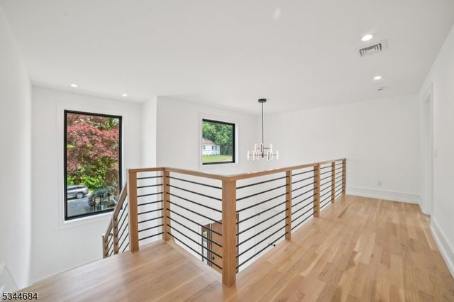 23 Argyle Ct, Summit City, NJ 07901