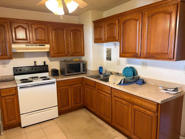 1131 S WASHINGTON Street, Kokomo, IN 46902