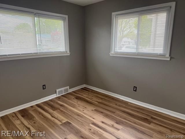 33131 Kathryn Street, Garden City, MI 48135