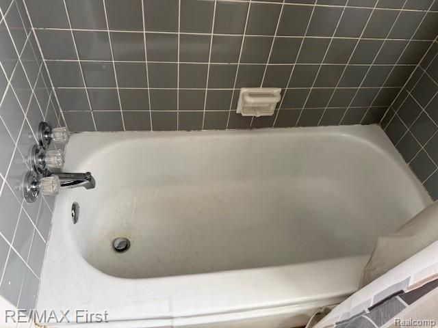 33131 Kathryn Street, Garden City, MI 48135