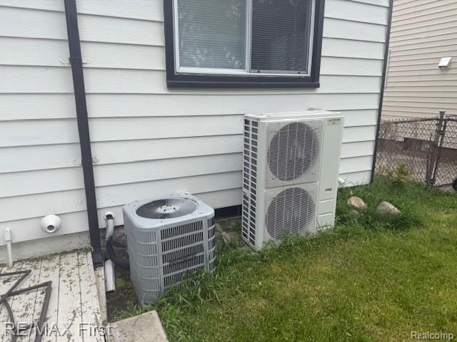 33131 Kathryn Street, Garden City, MI 48135