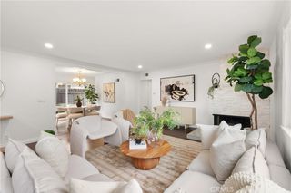 1113 Valley Circle, Costa Mesa, CA 92627