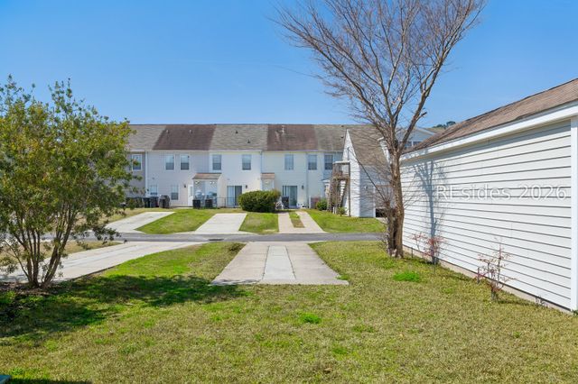 404 Park Side Way, Okatie, SC 29909