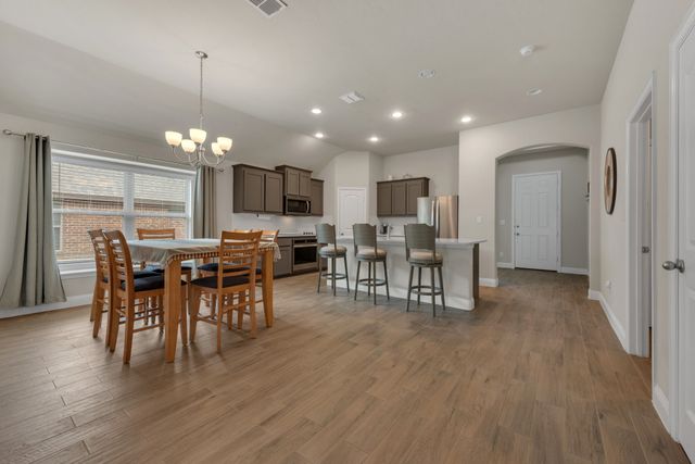 1418 Wagon Wheel Way, Krum, TX 76249
