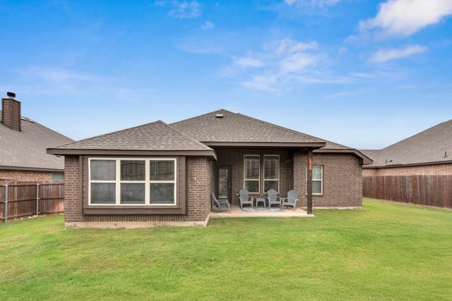 1418 Wagon Wheel Way, Krum, TX 76249