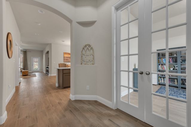 1418 Wagon Wheel Way, Krum, TX 76249