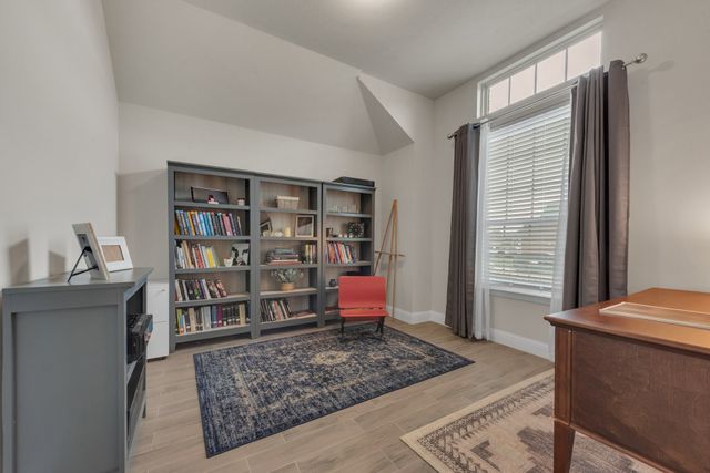 1418 Wagon Wheel Way, Krum, TX 76249