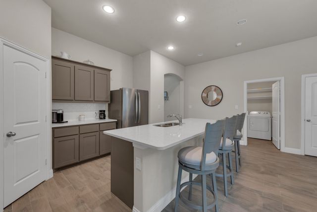 1418 Wagon Wheel Way, Krum, TX 76249