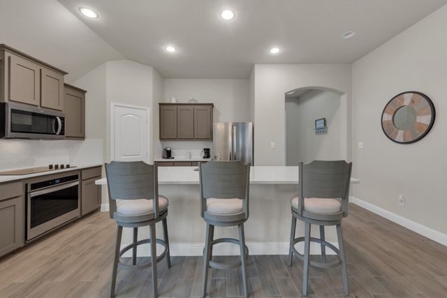 1418 Wagon Wheel Way, Krum, TX 76249