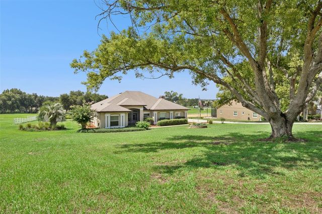 15734 THOROUGHBRED LANE, Montverde, FL 34756