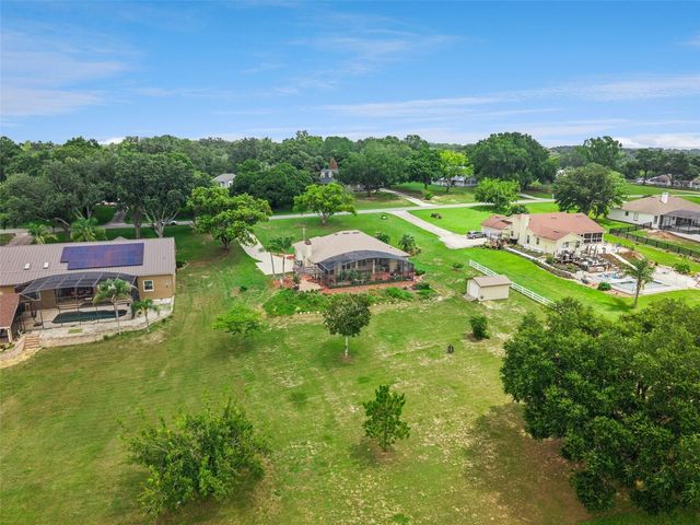 15734 THOROUGHBRED LANE, Montverde, FL 34756