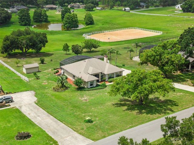 15734 THOROUGHBRED LANE, Montverde, FL 34756