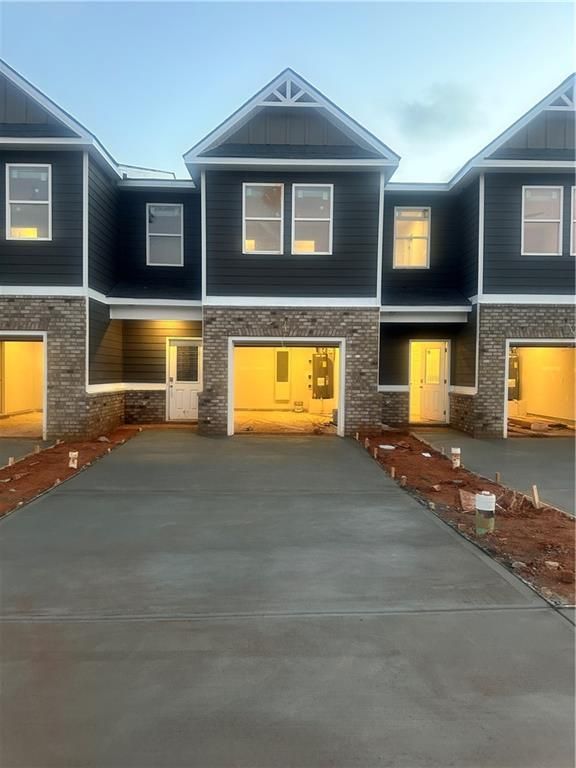 213 Ivey Terrace 30, Temple, GA 30179