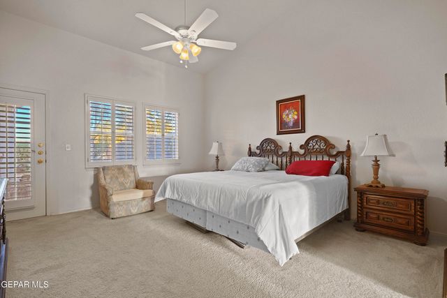 194 CHERRY HILL Lane, Santa Teresa, NM 88008