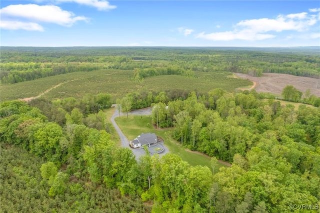 3162 Oak Hill Rd, Buckingham, VA 23921
