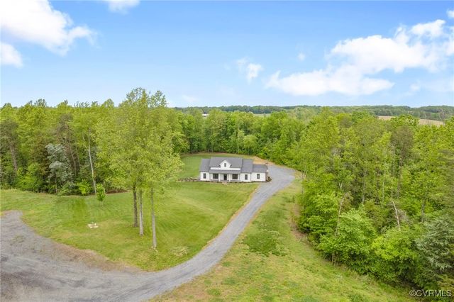3162 Oak Hill Rd, Buckingham, VA 23921