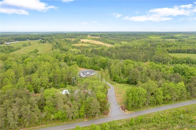 3162 Oak Hill Rd, Buckingham, VA 23921