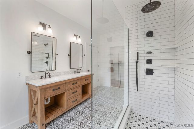 3162 Oak Hill Rd, Buckingham, VA 23921