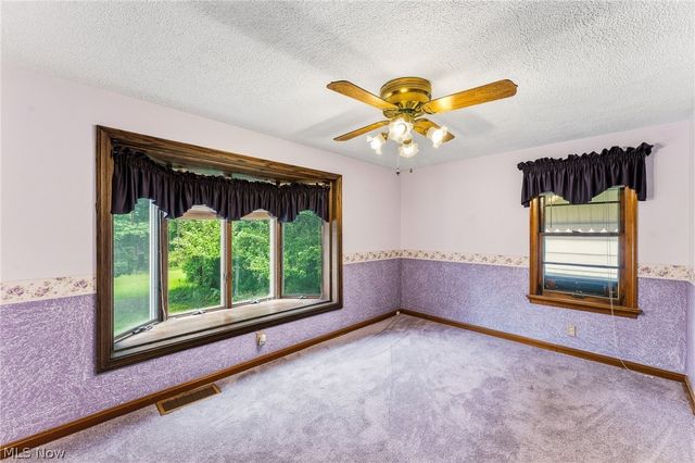1108 Stuart Street NW, Massillon, OH 44646