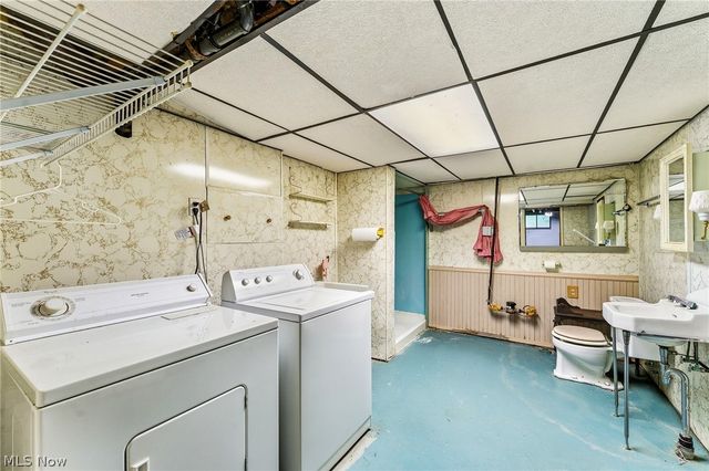 1108 Stuart Street NW, Massillon, OH 44646