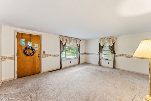1108 Stuart Street NW, Massillon, OH 44646
