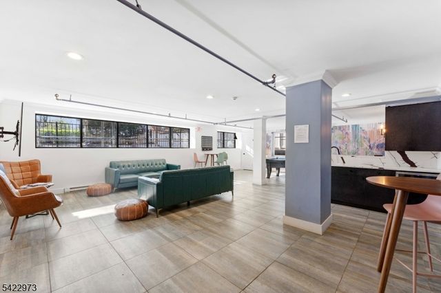 821 Jersey Ave 6A, Elizabeth City, NJ 07202